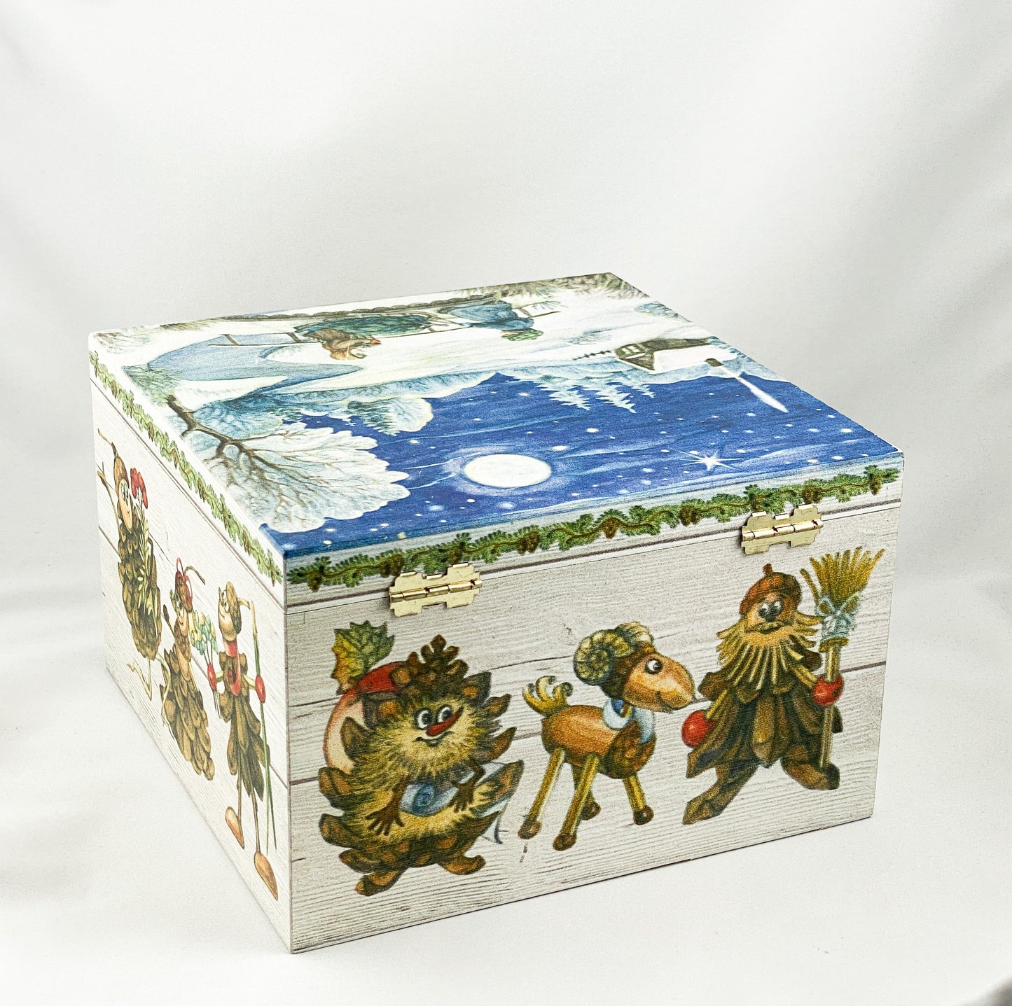 The girl and the boy bring the Christmas tree out of the forest with the sleigh, AtlasArt