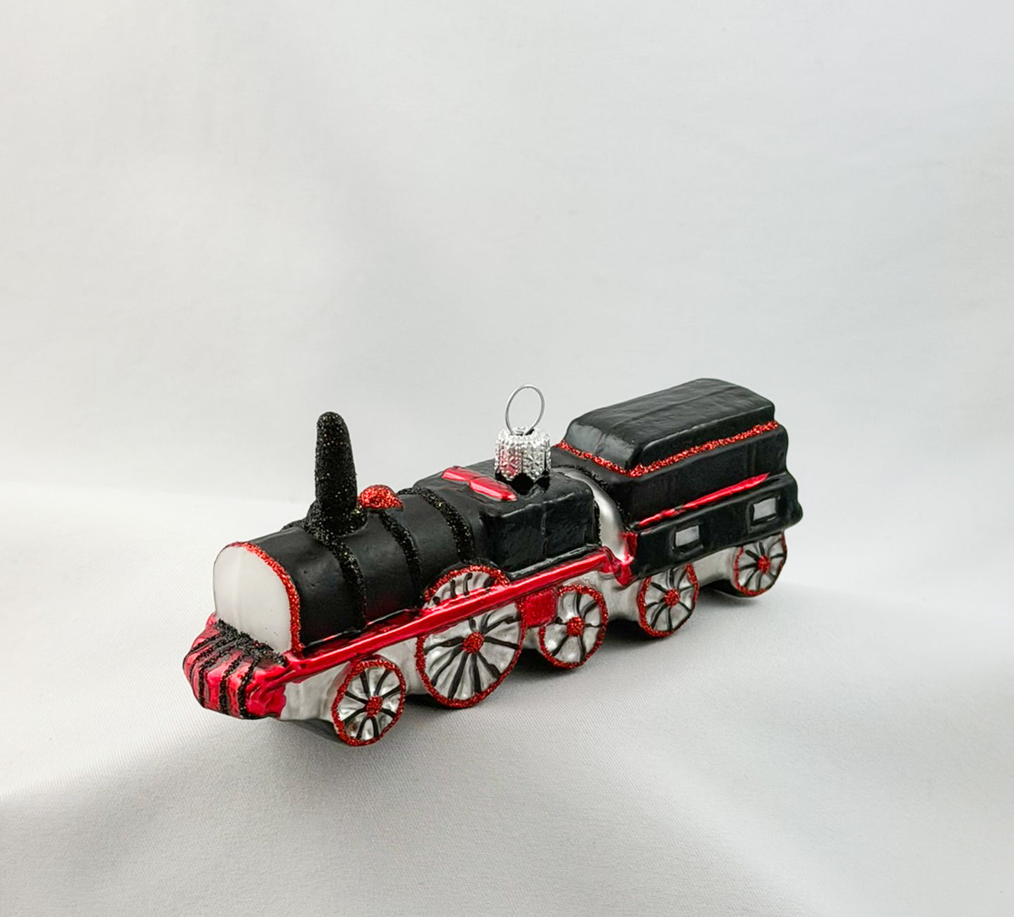 Schwarze nostalgische Dampf-Lokomotive