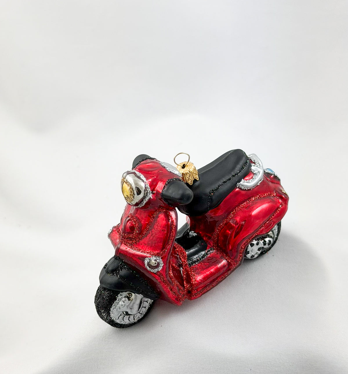 Roter Motor-Roller Vespa