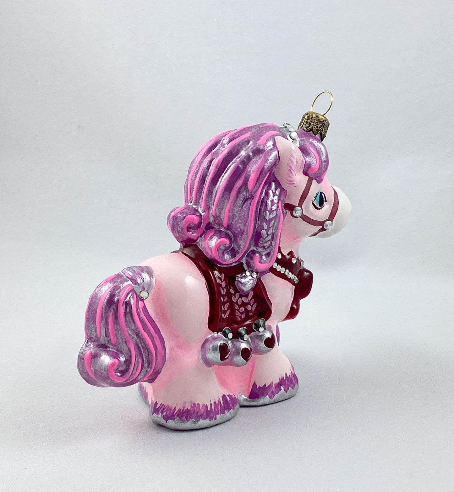 Little pink horse AtlasArt