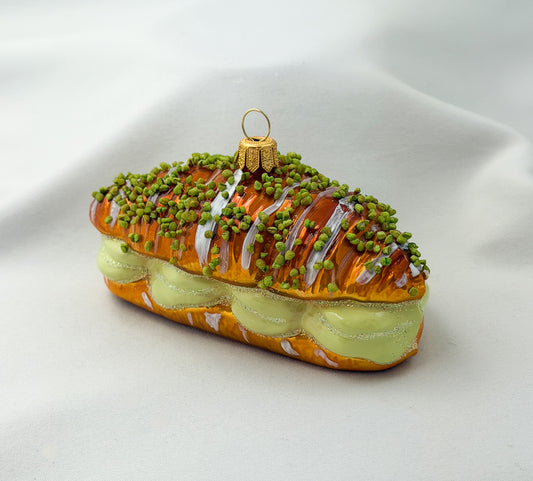 Croissant with Pistachio Cream Filling, Gipfeli