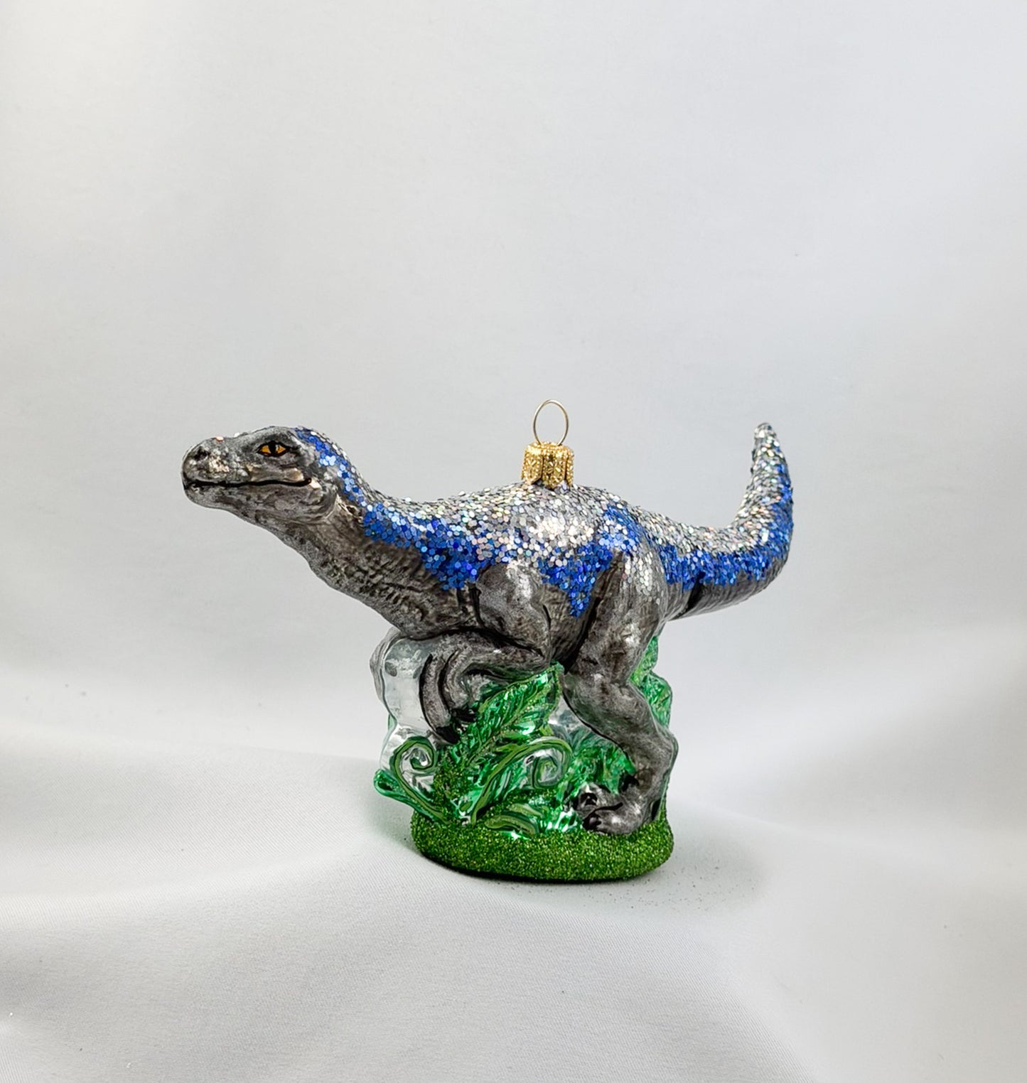 Velociraptor dinosaur