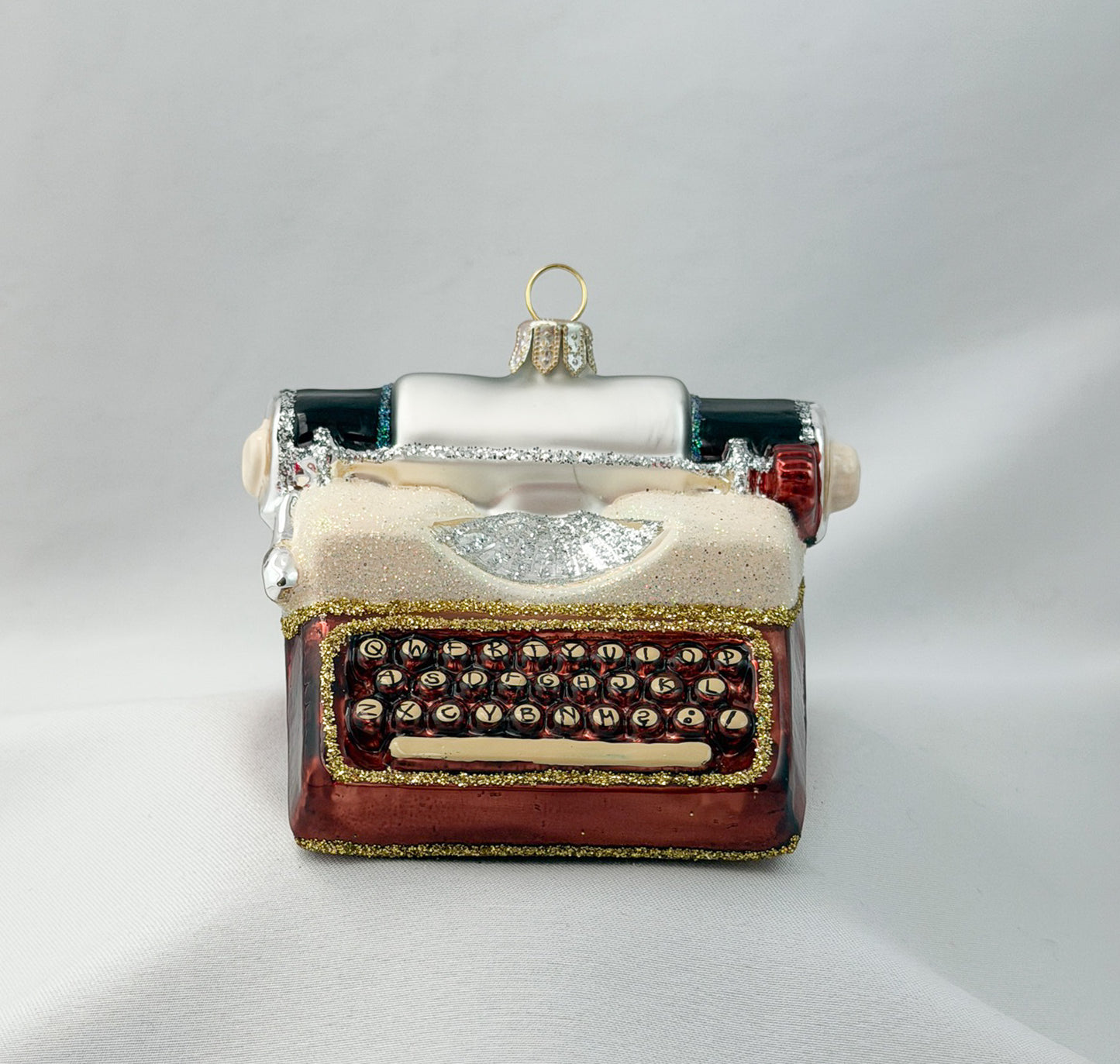 Nostalgic roller typewriter