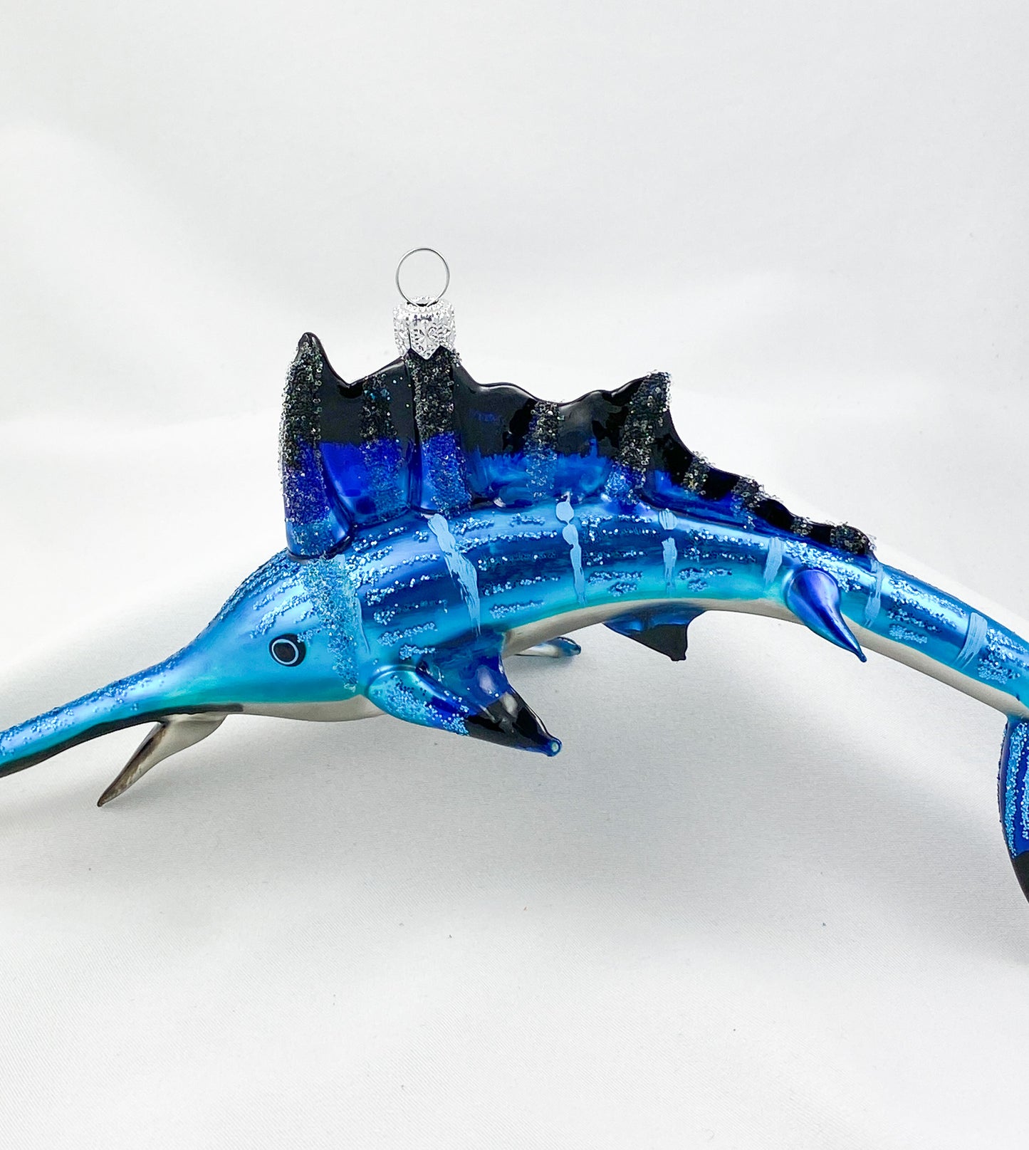 Schwertfisch im Sprung