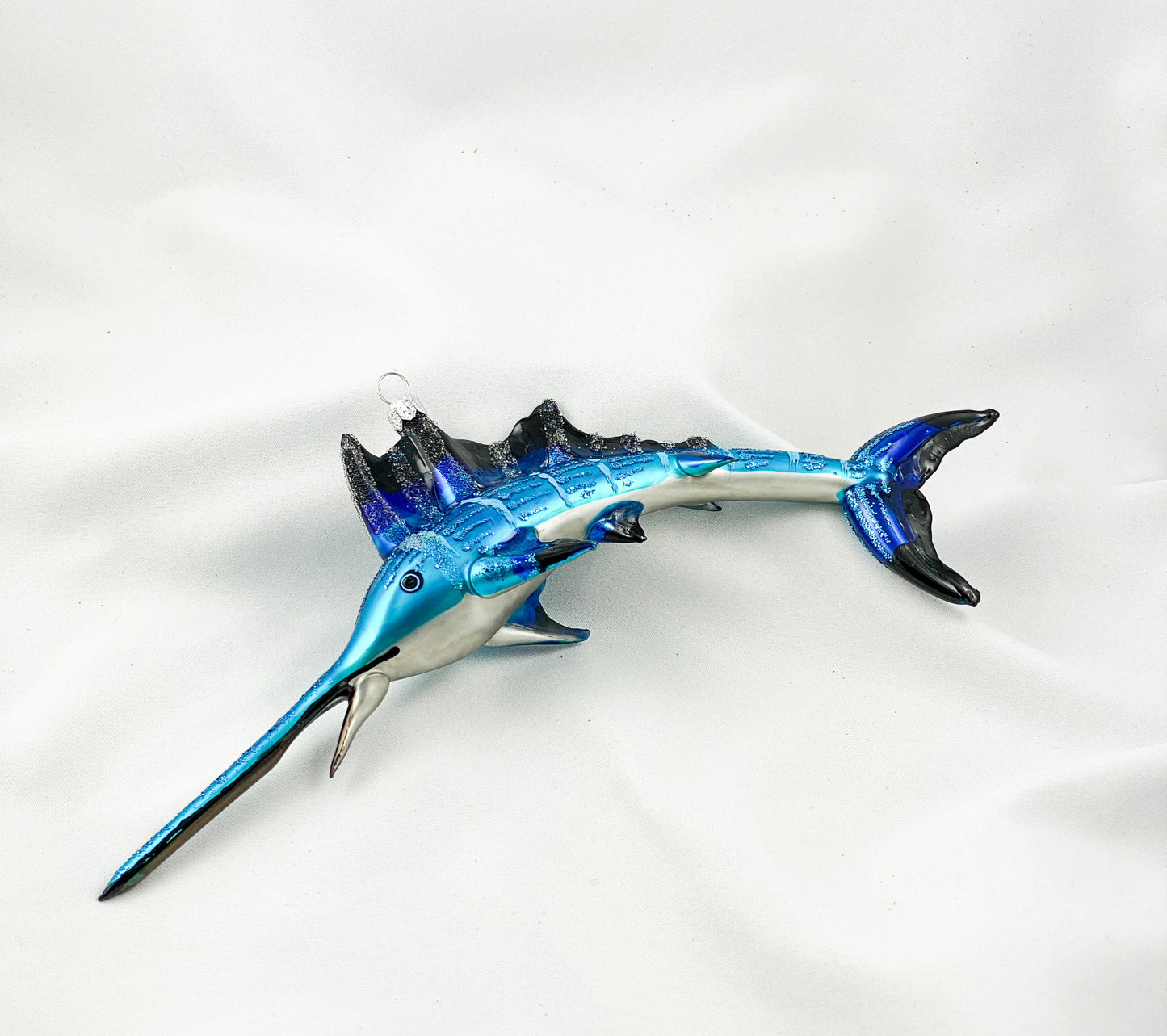 Schwertfisch im Sprung