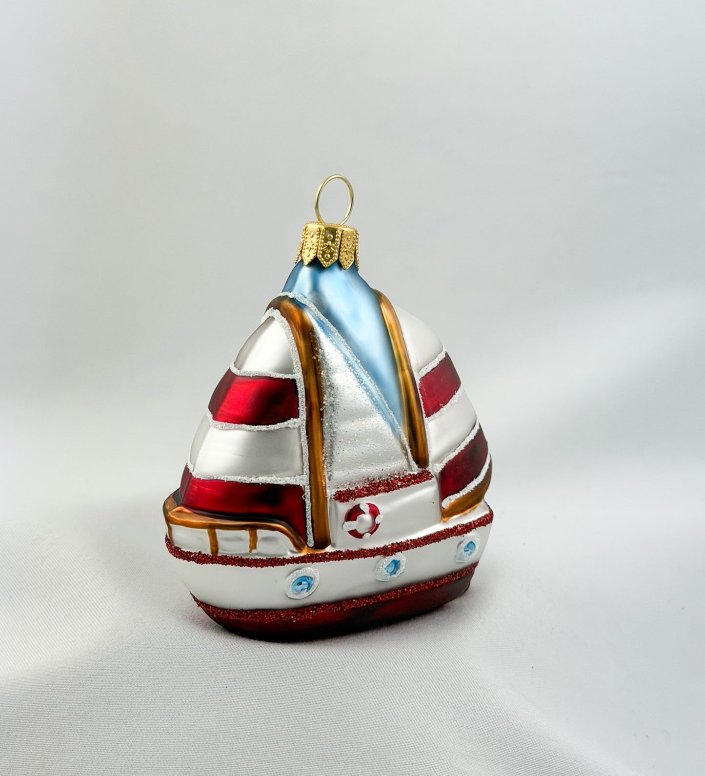 Kleines Segelboot