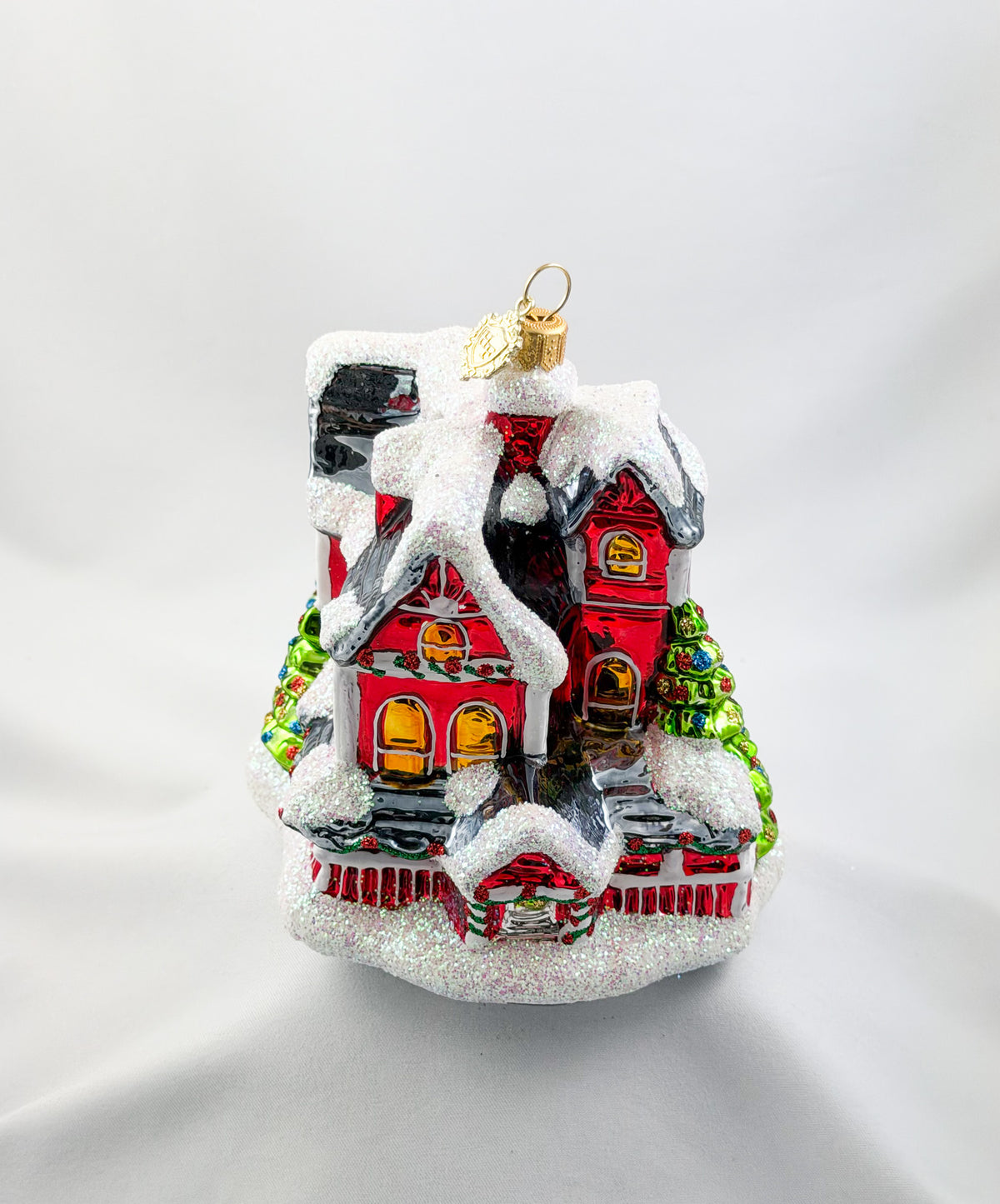 Weihnachtlich geschmückte Villa