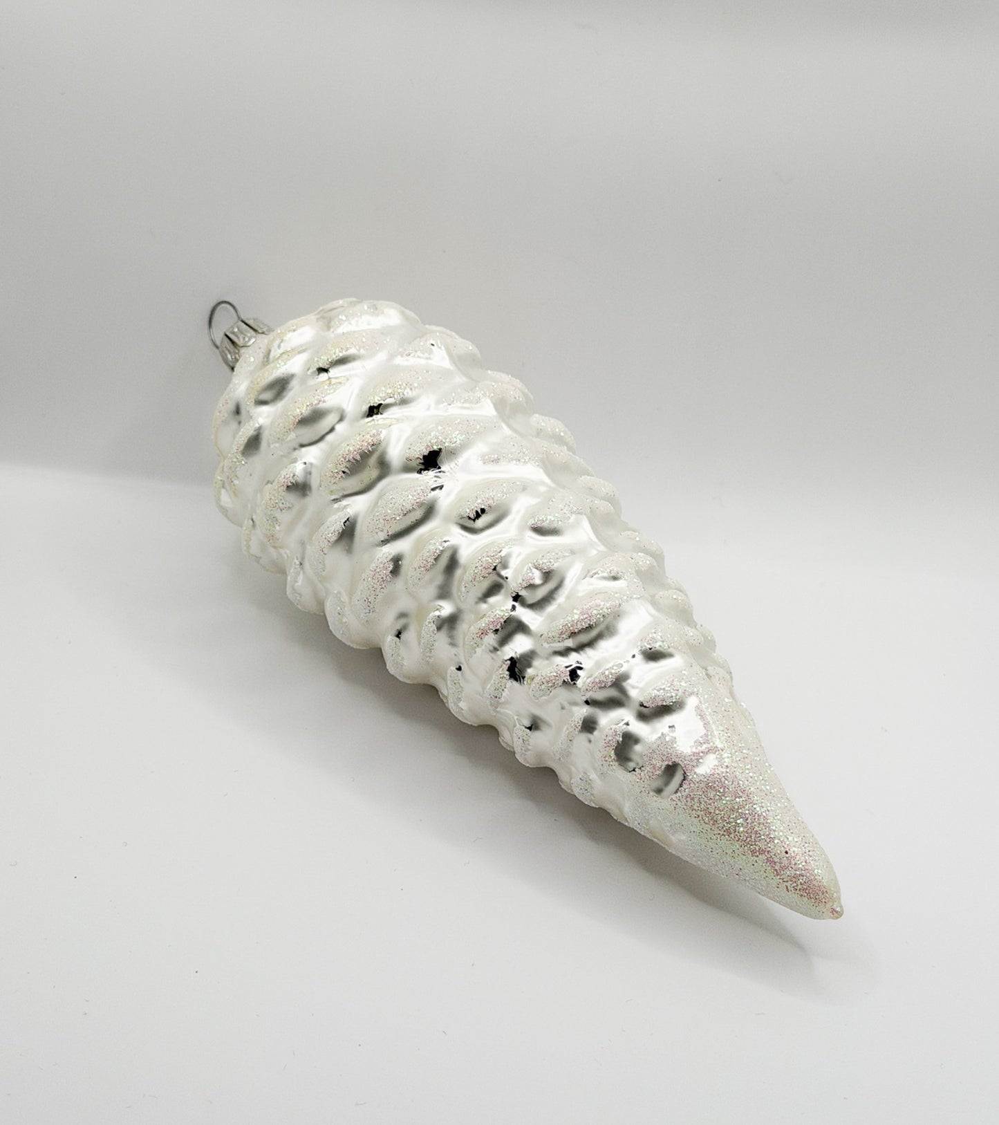 Long cone, brown olive
