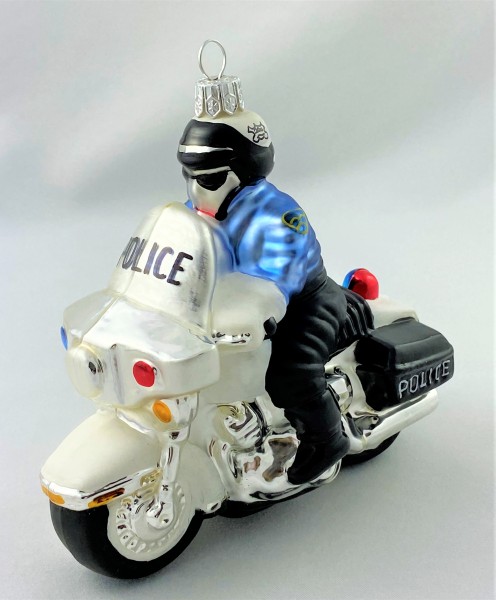 Polizist auf dem Motorrad