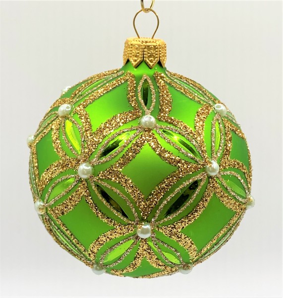 Grüne Kugel mit goldenem Glitter-Dekor und Perlen