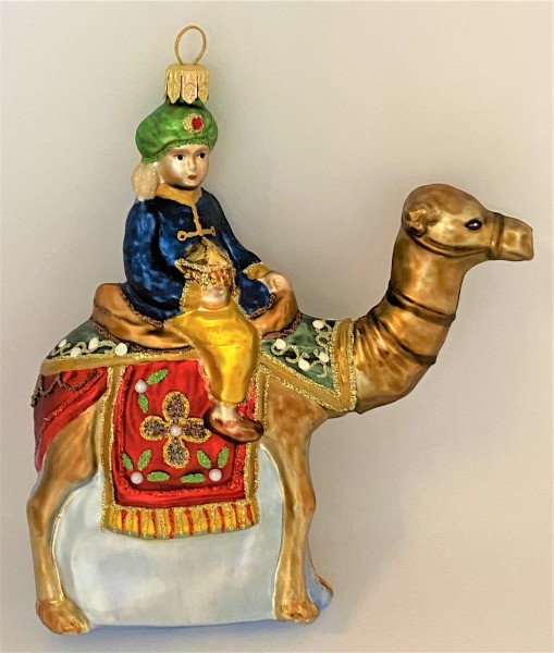 Heiliger König Balthasar kommt mit dem Kamel