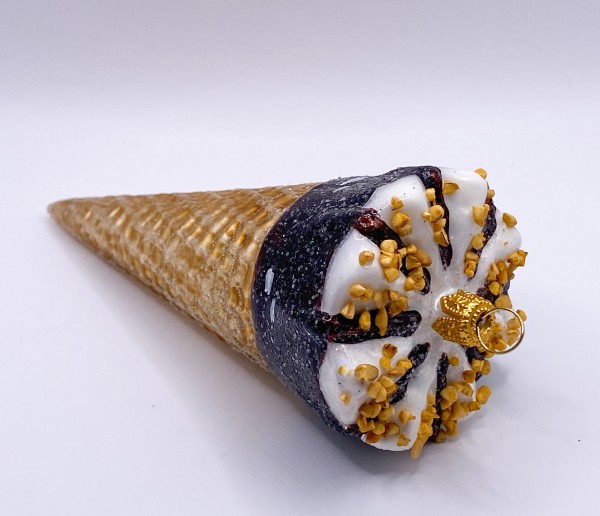 Schokoladen-Cornet-Glace