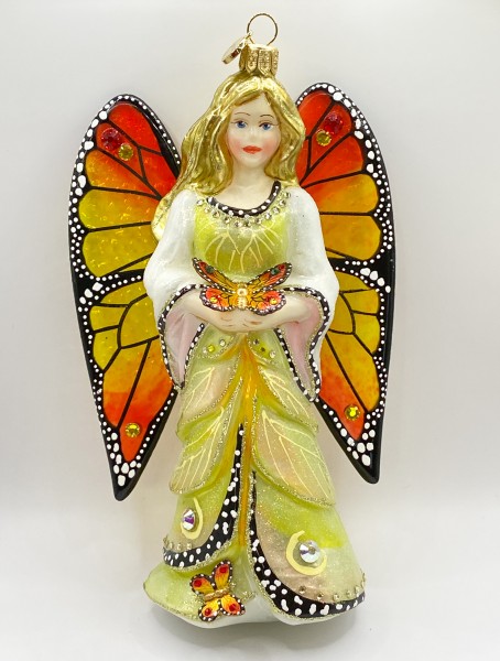 Blonder Engel mit Schmetterling in der Hand und transparenten Glasflügeln, GlitterLab